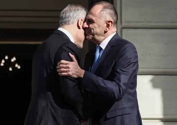 Πάνω από δύο ώρες διήρκεσε η συνάντηση Γεραπετρίτη - Φιντάν – Οι κοινές δηλώσεις τους