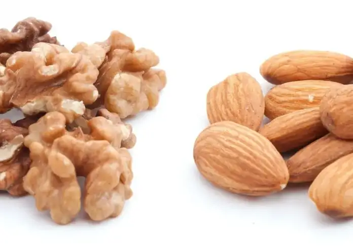 Καρύδια ή αμύγδαλα; Ποια είναι πιο υγιεινά & πού βοηθάει το καθένα