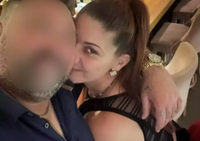Θλίψη στην κηδεία της Δώρας στο Αγρίνιο - Στα δικαστήρια ο 30χρονος γυναικοκτόνος (βίντεο)