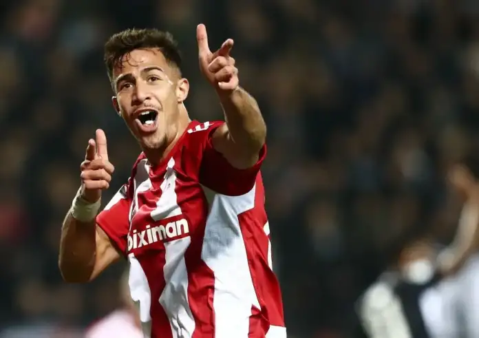 ΠΑΟΚ – Ολυμπιακός 2-3: Πάτησε κορυφή και έπιασε ΑΕΚ και Άρη