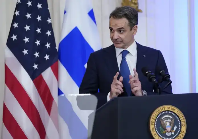 Οι προσδοκίες της Ελλάδας από τον επόμενο πρόεδρο των ΗΠΑ – Οι προκλήσεις για την ΕΕ και τις στρατηγικές της