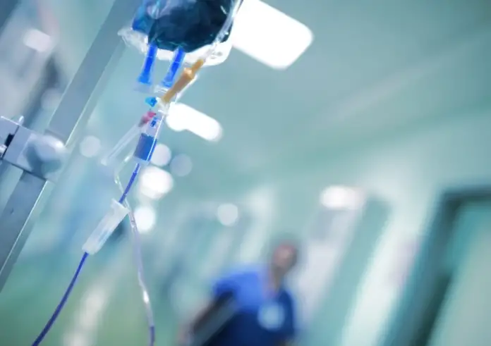 Λάρισα: Νοσεί από αιμορραγικό πυρετό και η γιατρός που ήρθε σε επαφή με τον 70χρονο που πέθανε