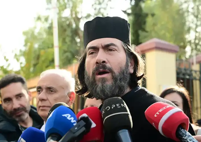 Δικηγόρος π. Αντώνιου: Αμφισβητώ ευθέως την απόφαση – Χθες καταδικάστηκε ο εθελοντισμός