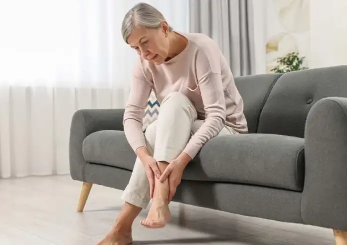 Αδιόρατα σημάδια στα πόδια που μαρτυρούν ότι η καρδιά κινδυνεύει – Μην τα αγνοήσετε