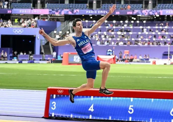 Ψηφίστε τον Τεντόγλου για τον τίτλο του κορυφαίου της σεζόν στον κόσμο. Ψηφίστε ΕΔΩ