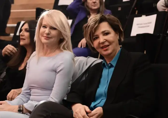 ΣΥΡΙΖΑ: Ένταση μεταξύ Τζάκρη και Γεροβασίλη – «Ποια είσαι εσύ; Μονοπρόσωπο έκτακτο στρατοδικείο;»