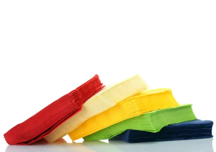 Ποιες χαρτοπετσέτες περιέχουν καρκινογόνες και τοξικές ουσίες – Ευρήματα μελετών