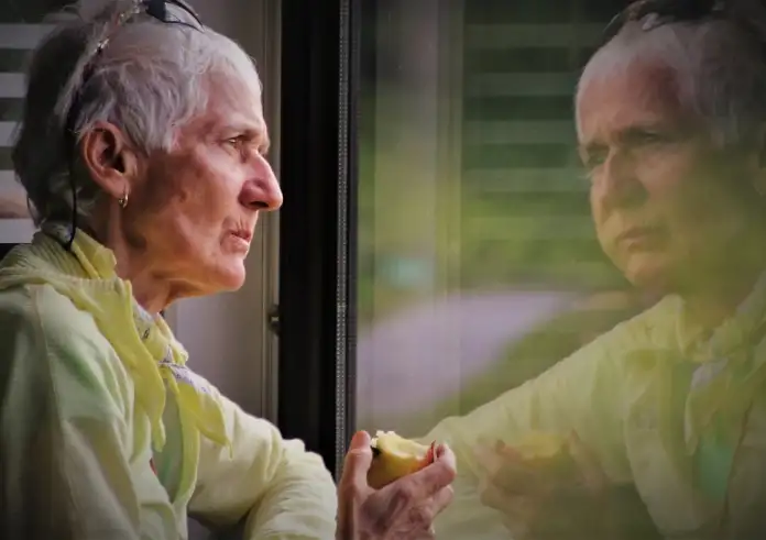 Σε ηλικία 41 ετών διαγνώστηκε με πρώιμα σημάδια της Νόσου Αλτσχάιμερ - Το πρώτο σημάδι ενώ έβλεπε μια ταινία