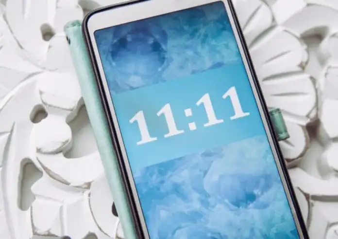 1111: Σήμα από του αγγέλους για ευημερία λένε στην αριθμολογία. Οι αγγελικοί αριθμοί