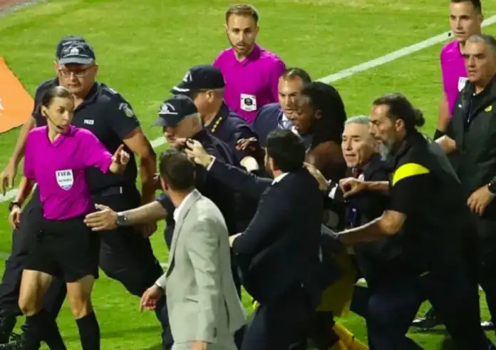 Τελικός κυπέλλου Ελλάδας: Η UEFA ενημερώθηκε για όλα όσα έγιναν κατά της διαιτητή Φραπάρ