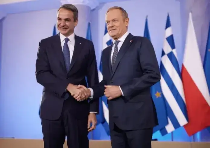 Επιστολή Μητσοτάκη - Τουσκ στην Φον ντερ Λάιεν: Ζητούν κοινή ασπίδα για την ευρωπαϊκή αεράμυνα