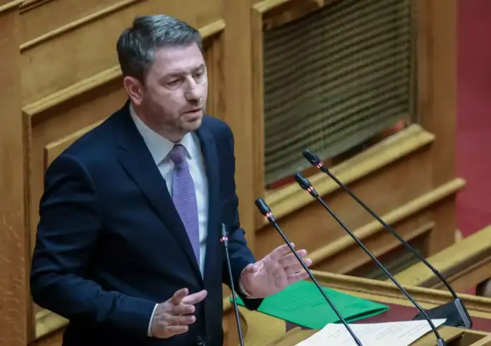 Ανδρουλάκης: Δεν θα κλείσουμε τα μάτια σε καραμπινάτα σκάνδαλα