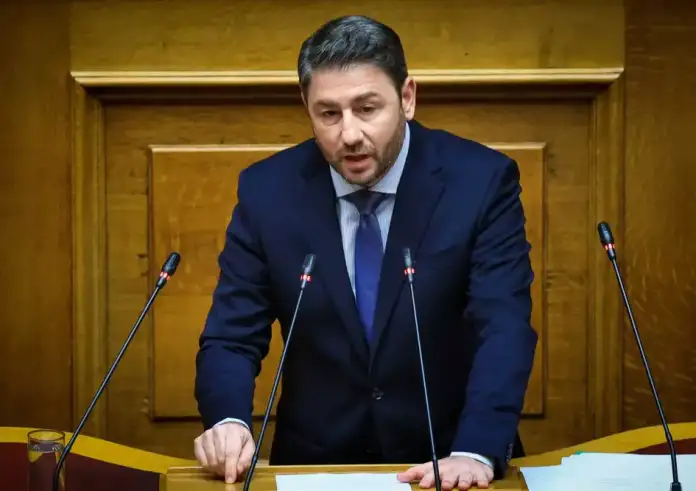Ανδρουλάκης στο Live News για τα μη κρατικά πανεπιστήμια: Δεν θα ανεχτώ κανένα ρήγμα στην Κοινοβουλευτική Ομάδα