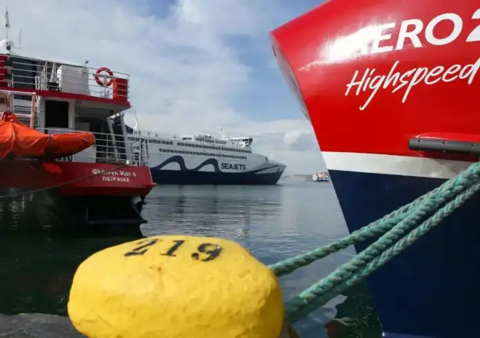 Μπέρδεμα με την απεργία της Πρωτομαγιάς 2024 και τα εισιτήρια για Πάσχα