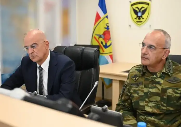 Νίκος Δένδιας: Απεγκλωβίστηκαν 22 Έλληνες και 38 Κύπριοι από τη Βηρυτό με C-130