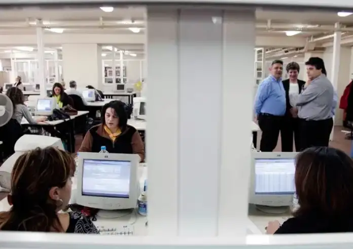 Δημόσιο: Προς απόλυση οι αρνητές της αξιολόγησης – Πότε και πώς θα εφαρμοστεί το νέο σύστημα