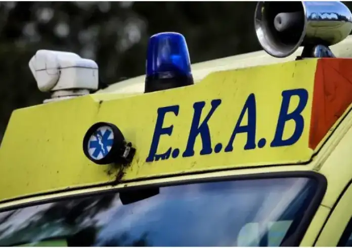 Τροχαίο στην Κυλλήνη: Πολυτελές SUV συγκρούστηκε με τρακτέρ – Τρεις τραυματίες