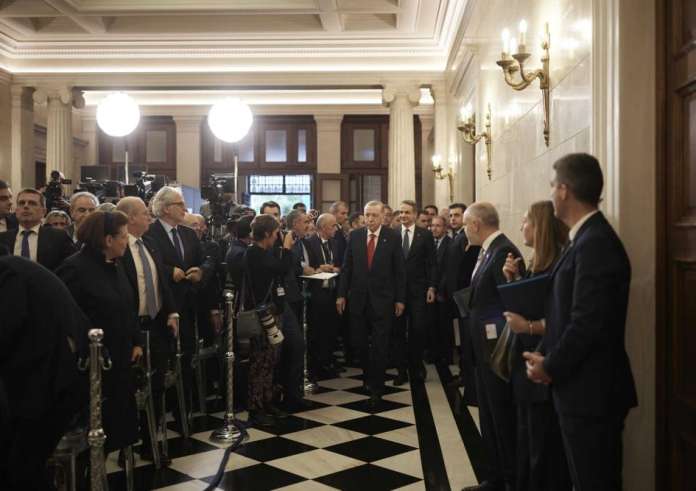 Συνάντηση Μητσοτάκη – Ερντογάν: Η αποτίμηση των διεθνών ΜΜΕ