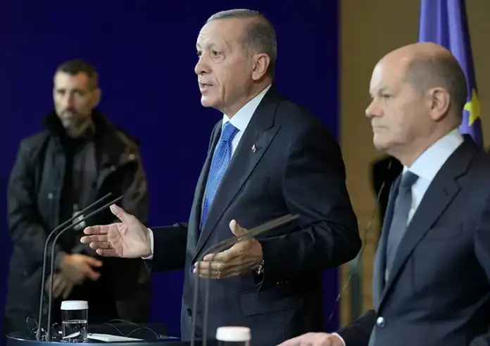 Ερντογάν σε Σολτς για τον πόλεμο στηΓάζα: «Εμείς δεν κουβαλάμε το βάρος του Ολοκαυτώματος»