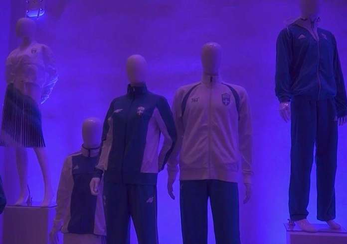 Athens Fashion Week 2024: Εντυπωσιάζουν οι στολές της ελληνικής αποστολής για τους Ολυμπιακούς Aγώνες