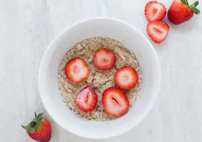 5 θρεπτικές τροφές χωρίς σχεδόν καθόλου ζάχαρη και αλάτι