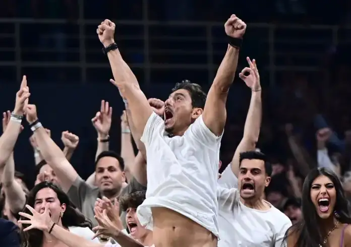 Δεν έχω ούτε ένα εισιτήριο, δεν έχω να εξυπηρετήσω καλά - καλά την οικογένειά μου