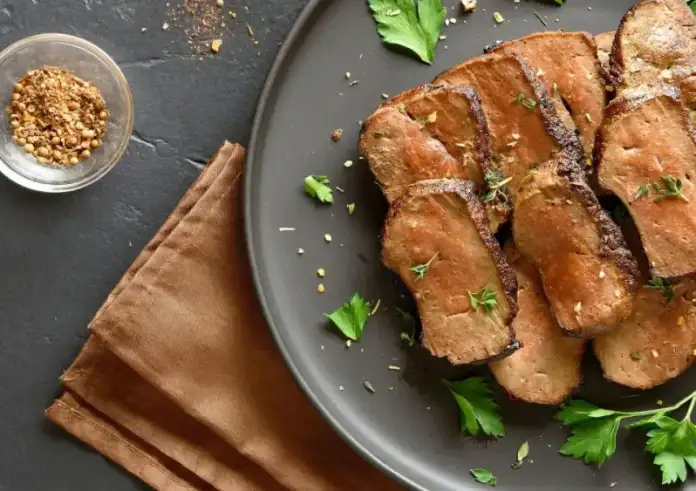 Οι top 8 τροφές με βιταμίνη Κ2 για αίμα, καρδιά και οστά