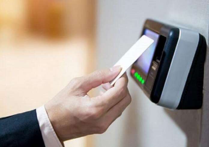 Ψηφιακή Κάρτα Εργασίας: Από αύριο Πέμπτη επεκτείνεται πιλοτικά σε 3 κλάδους