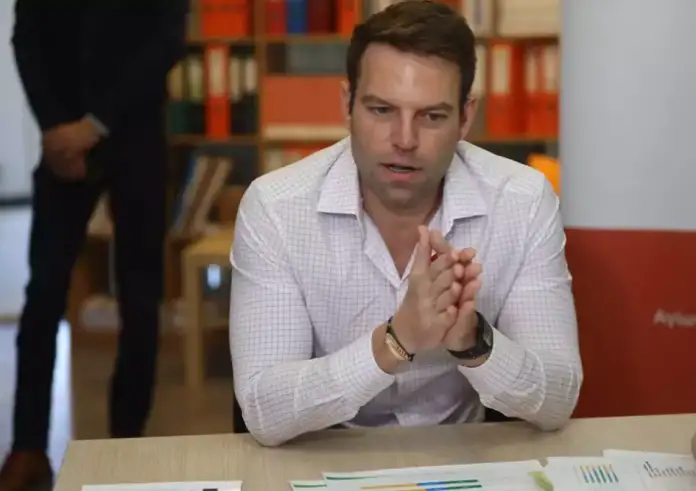 ΣΥΡΙΖΑ: Κομμάτια η ΚΟ μία μέρα πριν την έναρξη του συνεδρίου – Έντονη αμφισβήτηση του Κασσελάκη