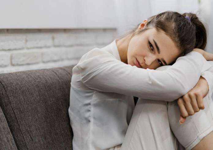 Αυτοί οι σωματικοί πόνοι δείχνουν ότι έχετε κατάθλιψη