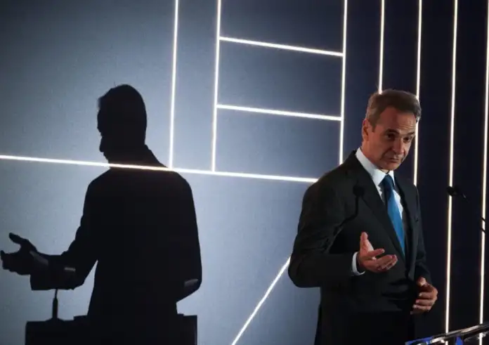 Κυβέρνηση Μητσοτάκη: Δημοσίευμα – καταπέλτης από το Politico για Τέμπη, υποκλοπές και ναυάγιο στην Πύλο