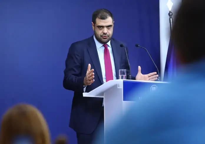 Μαρινάκης: Έχουμε δρόμο μπροστά μας και θα τον διανύσουμε μόνο με μέτρα που εφαρμόζονται