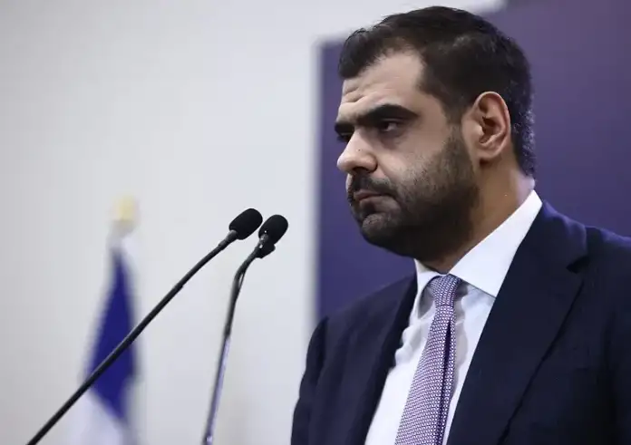 Άρση μονιμότητας στο Δημόσιο: Οι καλοί θα επιβραβεύονται και αυτοί που δεν κάνουν καλά τη δουλειά τους, θα έχουν κυρώσεις