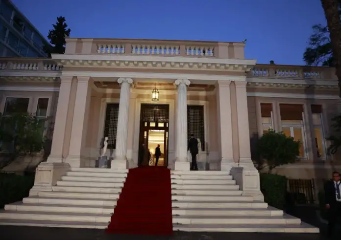 Έρχεται η μεγάλη «σφαγή» των γενικών γραμματέων των υπουργείων – Σαρωτικές αλλαγές μετά τις γκρίνιες από βουλευτές