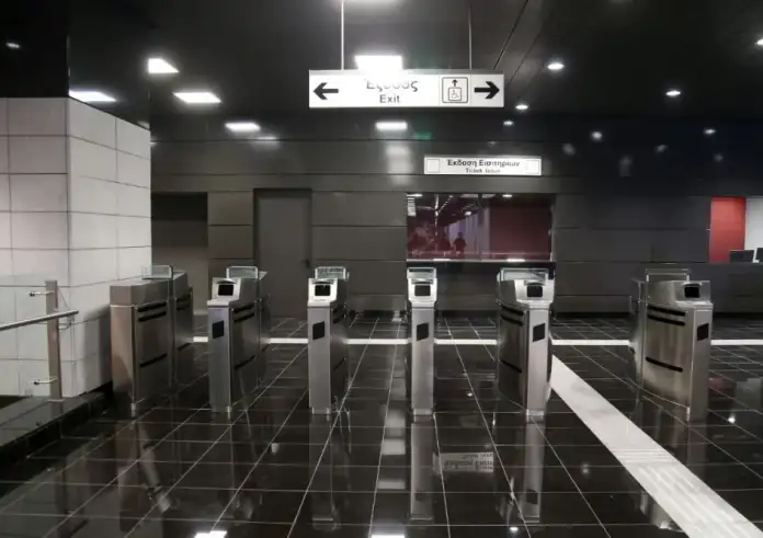 Στις «ράγες» νέο φιάσκο με το Μετρό της Θεσσαλονίκης - Η γκάφα με τα εισιτήρια