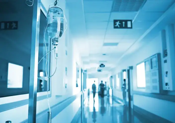 Πάτρα: Πέθανε 20χρονος φοιτητής από μηνιγγίτιδα – Πένθος στην ακαδημαϊκή κοινότητα, ανησυχία για νέα κρούσματα