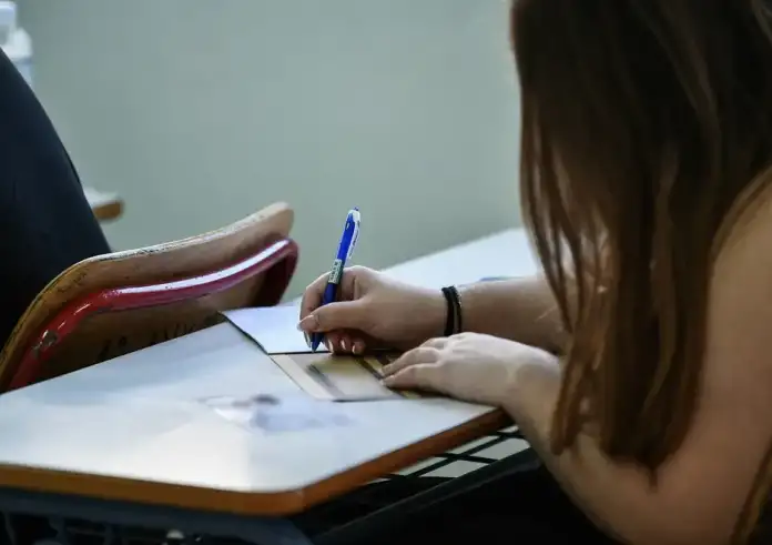 Πανελλαδικές 2025:  Ηλεκτρικές Μηχανές, Γεωργικές Επιχειρήσεις, Ναυσιπλοΐα ΙΙ, Ναυτικές Μηχανές, θέματα, απαντήσεις