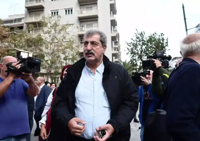 ΣΥΡΙΖΑ: Πυρά Πολάκη και Γιώργου Τσίπρα εναντίον των ανταρτών, κατά του δημοψηφίσματος Σβίγκου και Βασιλειάδης