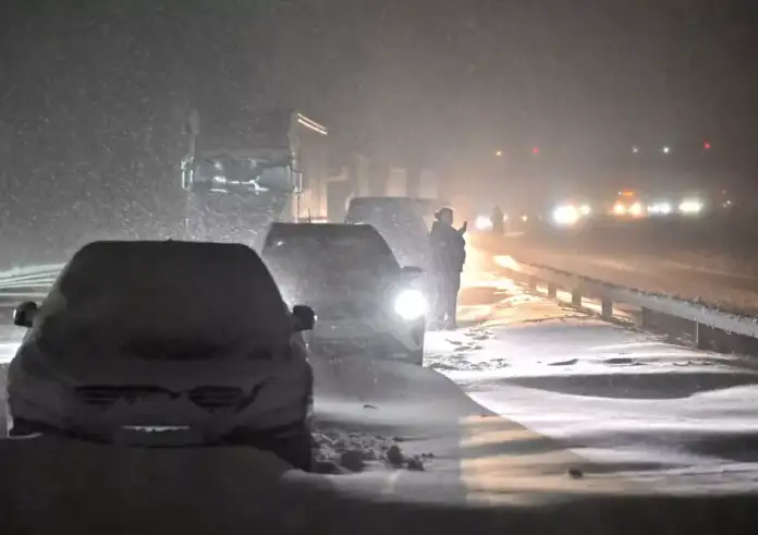 Κύμα ψύχους πλήττει το κεντρικό και ανατολικό τμήμα της Ευρώπης – Προβλήματα στις πτήσεις