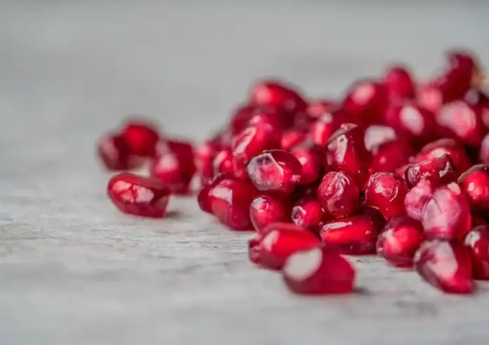 Τα top 5 οφέλη υγείας που έχει το ρόδι