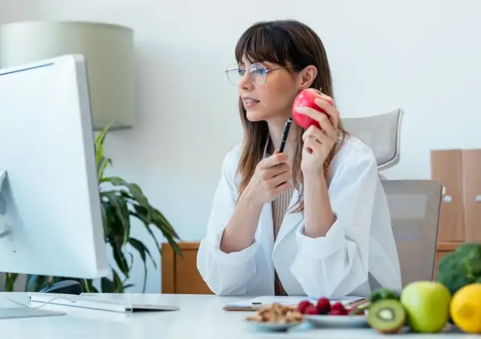 Απώλεια βάρους: Αυτά είναι τα 3 κόλπα για να κάψετε λίπος ενώ απολαμβάνετε τα αγαπημένα σας φαγητά