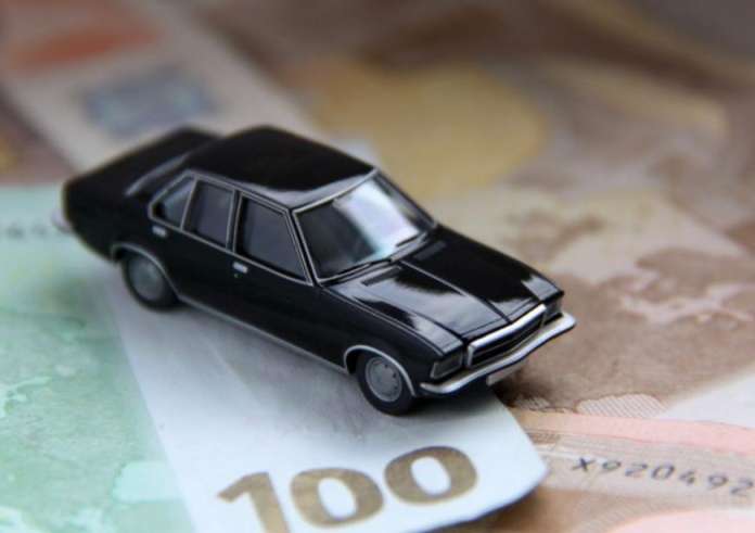 Τι αλλάζει στα τέλη κυκλοφορίας