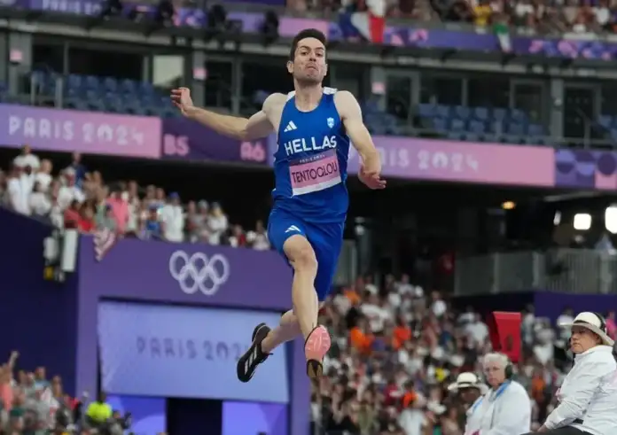 Ολυμπιακοί Αγώνες 2024: Η Ελλάδα υποκλίνεται στον τεράστιο Μίλτο Τεντόγλου