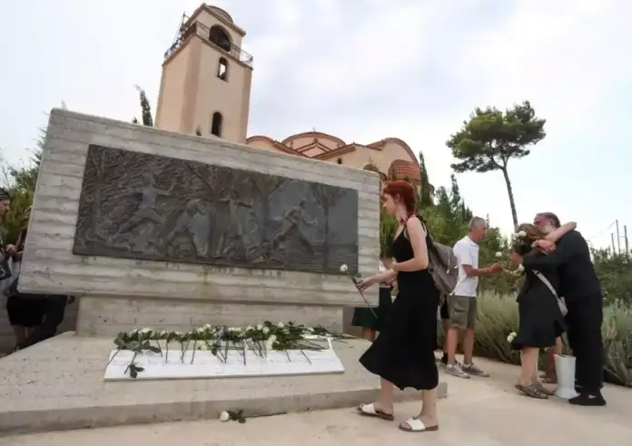 Μάτι: Τρισάγιο στο Νέο Βουτζά για τα 6 χρόνια από την τραγωδία