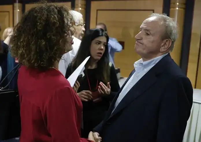 Αποχώρησε από τον ΣΥΡΙΖΑ ο Στέφανος Τζουμάκας – Χαρακτήρισε το κόμμα ακέφαλο σώμα χωρίς ηγεσία