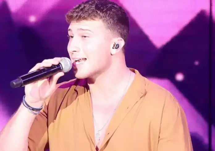 Γιάννης Ξανθόπουλος: Βίντεο ντοκουμέντο από το τροχαίο που ενεπλάκη ο τραγουδιστής – Τρίτο όχημα αναζητά η τροχαία για το δυστύχημα