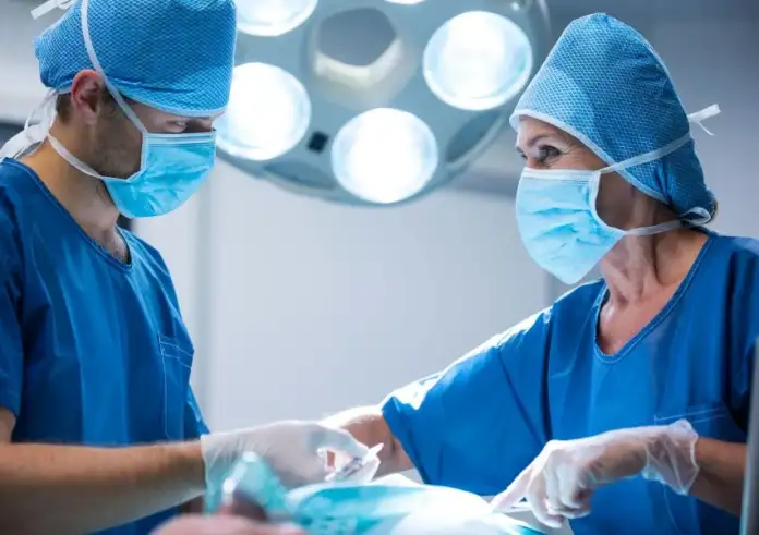 Βρετανία: Δεκάδες χειρουργεία ακυρώθηκαν σε νοσοκομεία λόγω κυβερνοεπίθεσης