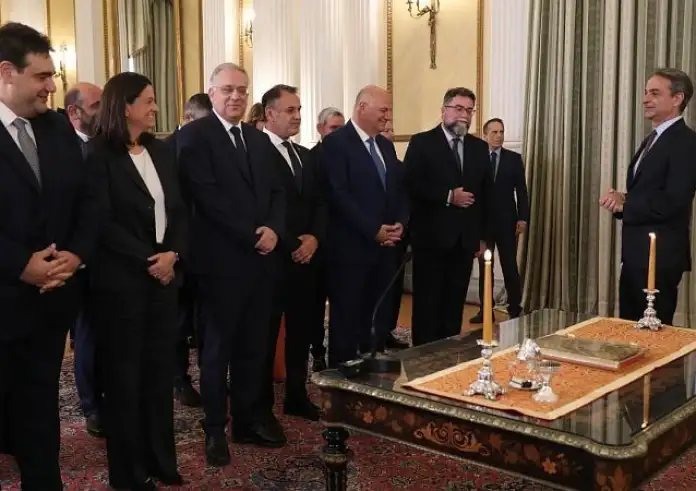 Υπουργικό συμβούλιο: Συνεδριάζει σήμερα για τις νέες προτεραιότητες της κυβέρνησης - Τα παλαιά και νέα πρόσωπα