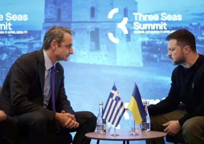 Τετ α τετ Μητσοτάκη - Ζελένσκι στο Βίλνιους: Η Ελλάδα θα συνεχίσει να στηρίζει την Ουκρανία