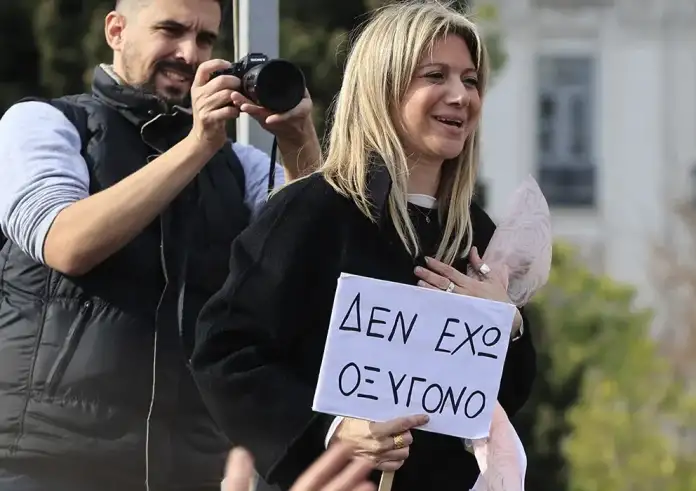 Σεβαστείτε επιτέλους την κοινωνία: Βολές Καρυστιανού κατά Μαρινάκη με φόντο επιστολή «κόλαφο» της Κομισιόν